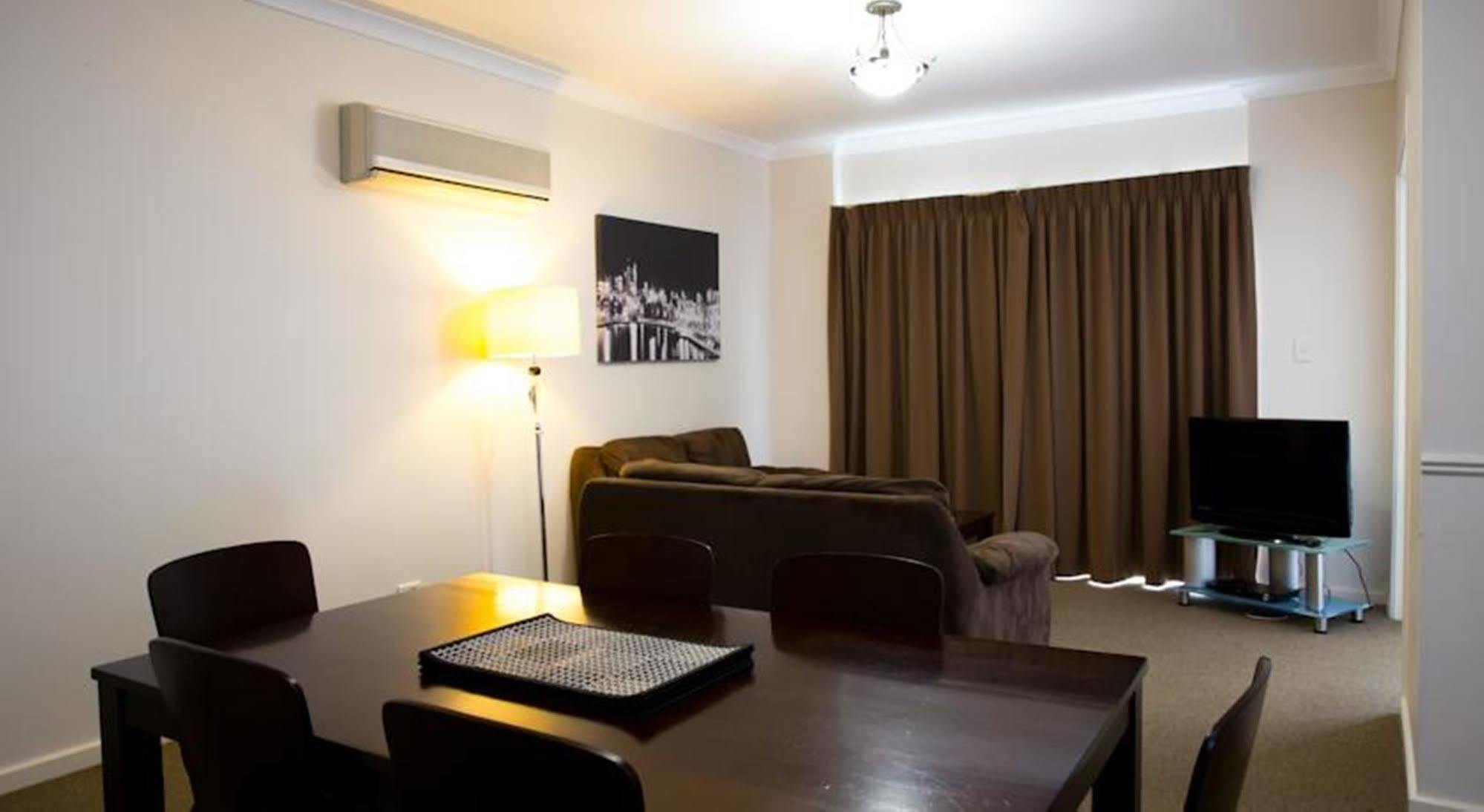 Regal Apartments Перт Екстер'єр фото