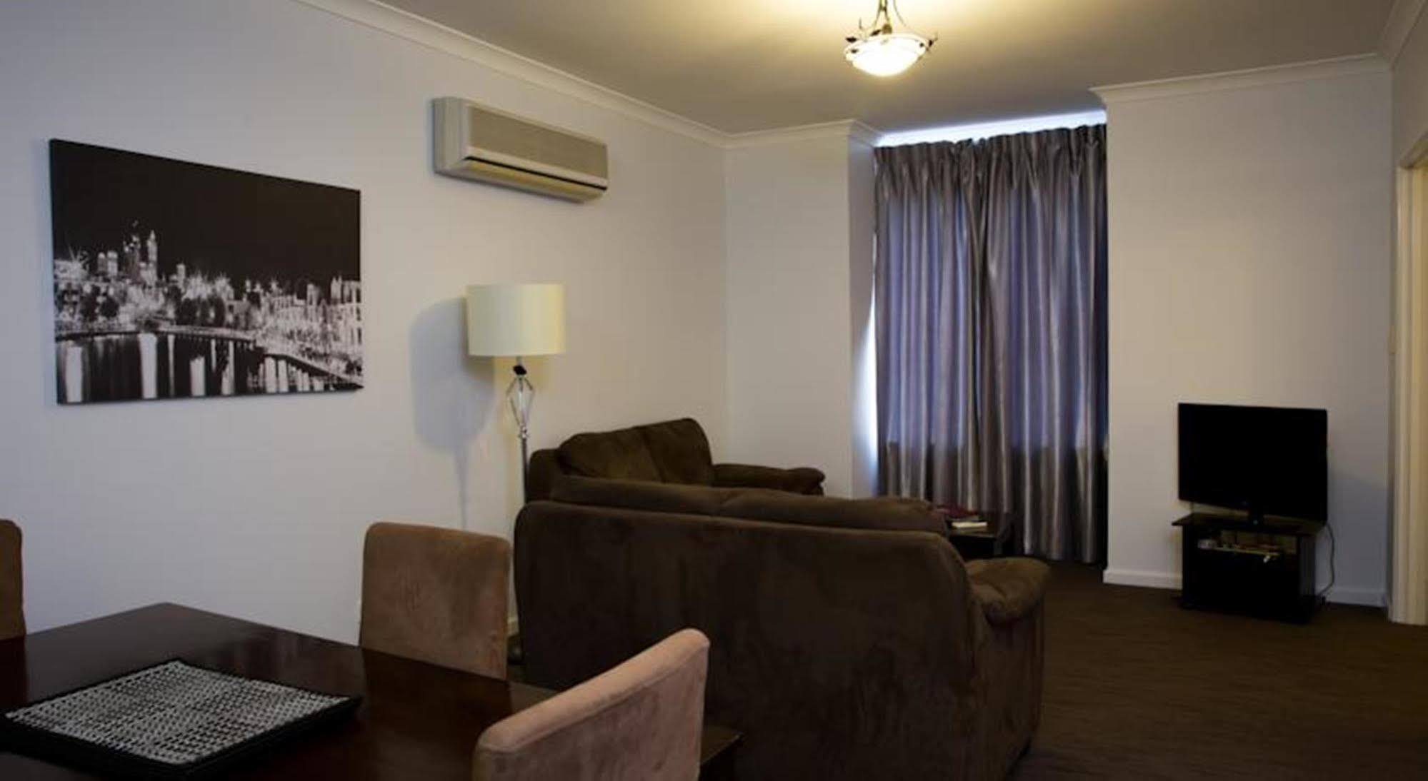 Regal Apartments Перт Екстер'єр фото